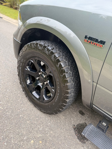 RAM 1500 5.7 Laramie Atx V8