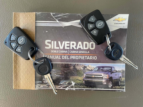Imagen 4 de 9 de Silverado Ls 4x2 Unico Dueño