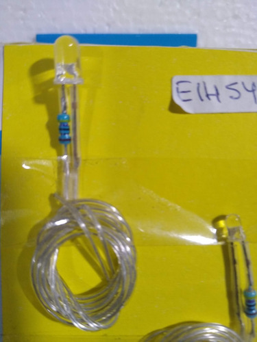 Imagen 4 de 4 de Nico 3 Leds De 5 Mm, Resistencia Y Cable Esc.todas (eih 54)