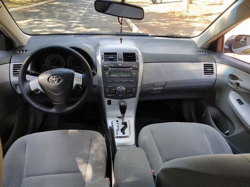 Imagem 9 de 10 de Toyota Corolla 2012 1.8 16v Gli Flex 4p