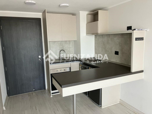 Departamento En Venta De 2 Dorm. En La Cisterna