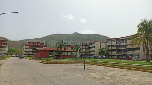 Imagen 19 de 21 de 23-15630 Mv. Apartamento En Venta Pent-house En Urb. Campo Alegre, Turmero.