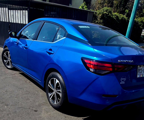 Nissan Sentra 1.8 Advance Cvt