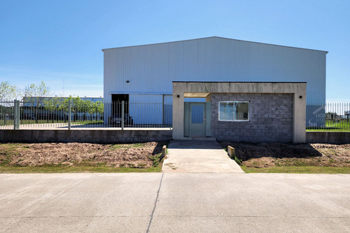 Venta Galpón 2244m2 Cub-parque Industrial Cañuelas