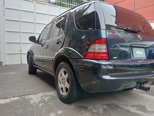 Mercedes - Benz Ml 430 V8 At