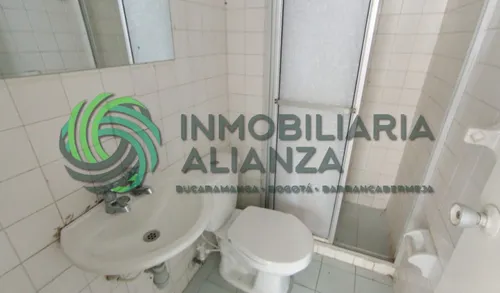 Apartamento En Arriendo En Antonia Santos. Cod A16959