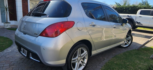 Imagen 6 de 12 de Peugeot 308 2015 1.6 Feline Hdi 115cv
