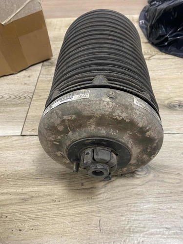 Imagen 2 de 4 de Fuelle Suspension Neumatica Trasero Derecho Audi A6 A7 Allr