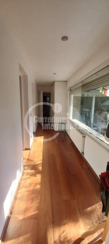 Venta Casa, Ubicación Privilegiada Sector Borde Río,vitacura