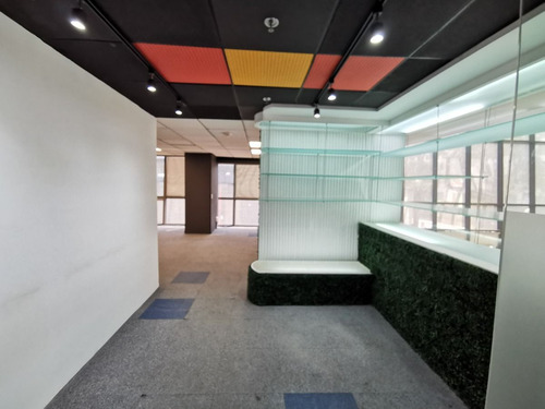 Oficina En Renta En Interlomas Magnocentro (m2o2915)