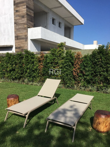 Casa Em Xangri-la Com 5 Dormitórios - Pj5137