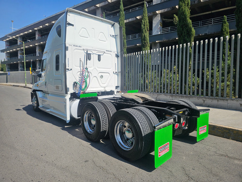 Tractocamion Freightliner Cascadia Isx Man 2016