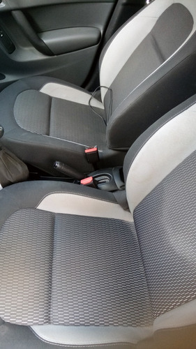 Imagen 9 de 10 de Citroen C3 Start 1,5 90 Cv