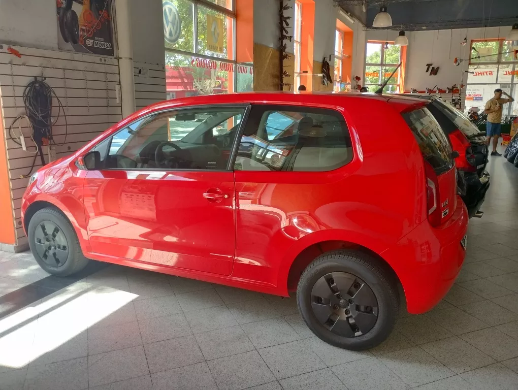 Volkswagen Up! 1.0 Move Up! 75cv 3 p