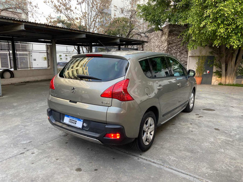 Imagen 6 de 14 de Peugeot 3008 1.6 Premium Thp 156cv 2011