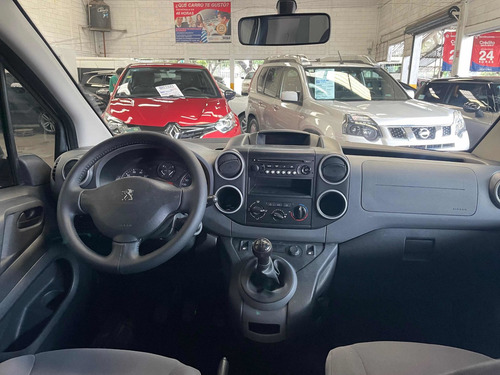 Imagen 13 de 14 de Peugeot Partner Tepee 2015 1.6 Outdoor 7 Pas. Mt