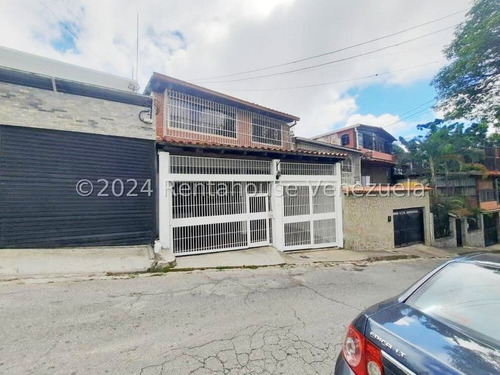 Casa De Dos Niveles Para Uso Comercial En Alquiler Los Palos Grandes I