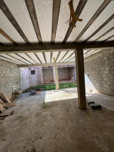 Casa Em Finalização De Construção Aceito Carro Como Entrada