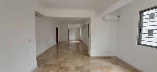 Imagen 2 de 20 de Apartamento En Alquiler En Naco Con Línea Blanca 2 Hab