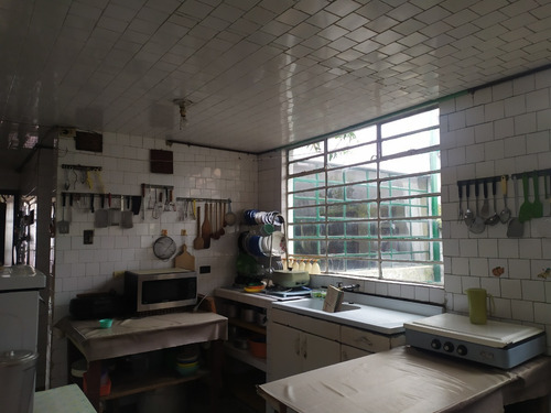 Imagen 14 de 23 de Vendo Casa Con Lote Norte De Bogotá. Barrio Santa Ana. Remodelar. Área 244.70 M2
