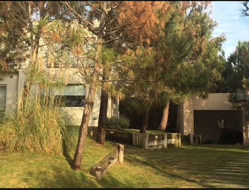 Casa Chalet En Alq. Temporario Ubicado En Maritimo Ii, Costa Esmeralda, Costa Atlántica