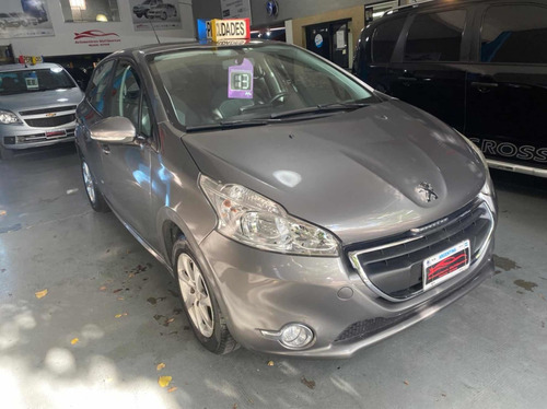 Peugeot 208 1.5 Allure Touchscreen 2013