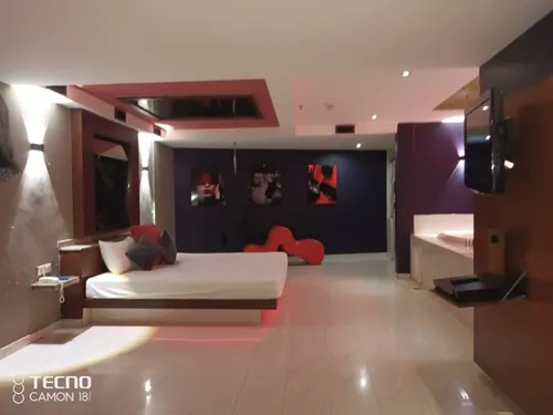 Venta Hotel Aladin Wsuarez
