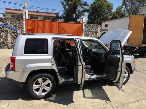 Patriot Jeep 2013 (72,000 Km)