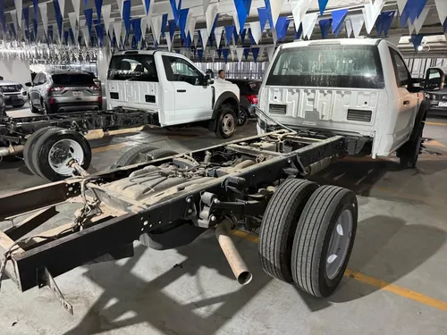 Ford F 550 2024 6.7 Super Duty Aut Credito