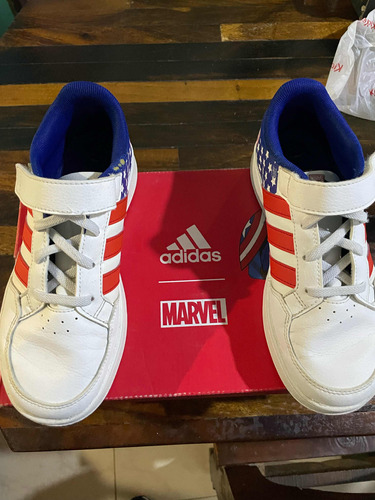 Zapatos Addidas Oríginales Version Marvel