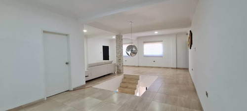 Imagen 5 de 15 de Casa En Safari Carabobo Cod:133972 Albert G. 04121444789