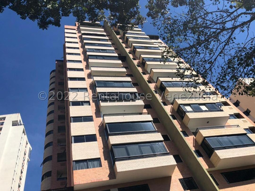 Increible Penthouse De Tres Niveles Con La Vista Soñada En Venta Ubicado En El Parral Planta Electrica 100% Pozo De Agua Fmp