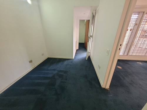 Departamento De 4 Ambientes Con Patio Pb Banfield