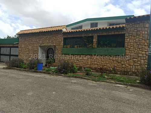 Imagen 12 de 18 de Casa En Venta En Prados Del Este