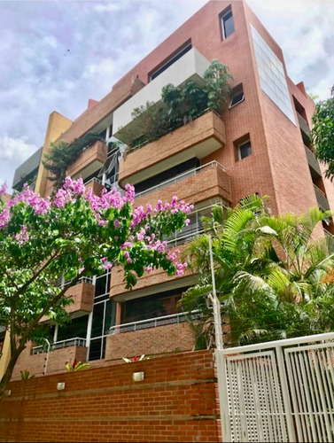 Se Vende Campo Alegre Apto Edf. Premier 2h, 2b,2ptos, Maletero