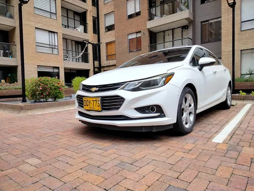 Chevrolet Cruze 1.4 Ltz 5 p