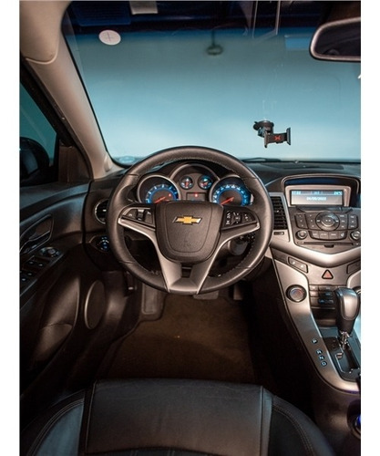 Imagem 13 de 14 de Chevrolet Cruze 1.8 Lt 16v Flex 4p Automático