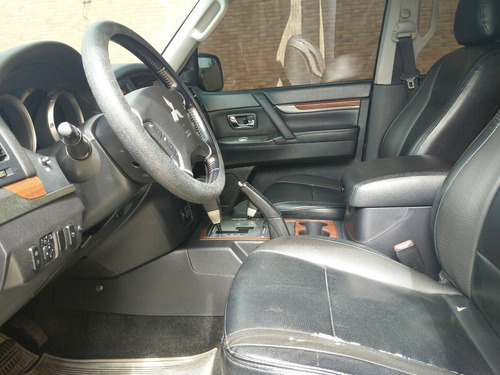 Imagen 9 de 18 de Mitsubishi Montero Limited Gls