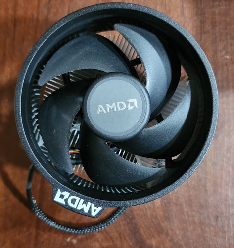Procesador Gamer Amd Ryzen 5 2600x (Usado)