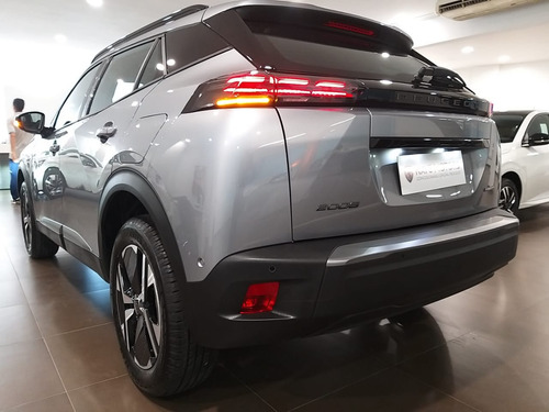 Peugeot 2008 1.0T Allure