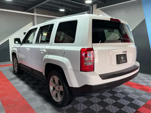 Jeep Patriot Sport 4x2 Cvt