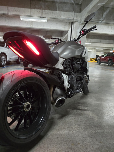 Ducati Diavel 1260 / Unico Dueño / Escape Termignoni