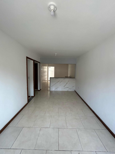Casa Reformada Com 115m² Em Condomínio E Com Valor Abaixo Do Mercado!