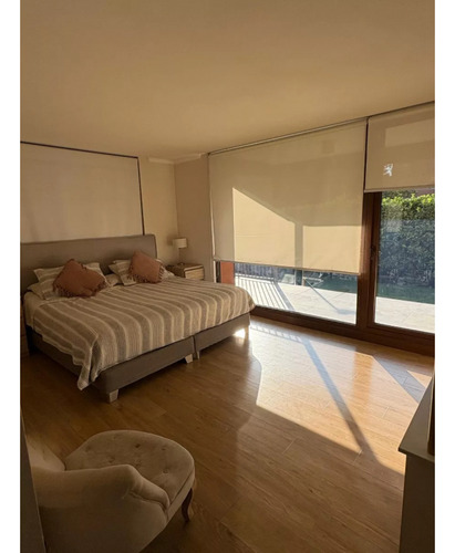 Departamento En Barnechea/ Primer Piso Con Jardin
