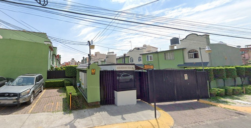 Bonita Y Amplia Casa, Excelente Ubicación En La Uh Valle Del Tenayo Tlalnepantla, A Unos Minutos De La Cdmx!!! -no Créditos- Jagr