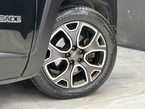 Jeep Renegade 1.8 16V FLEX LONGITUDE 4P AUTOMÁTICO