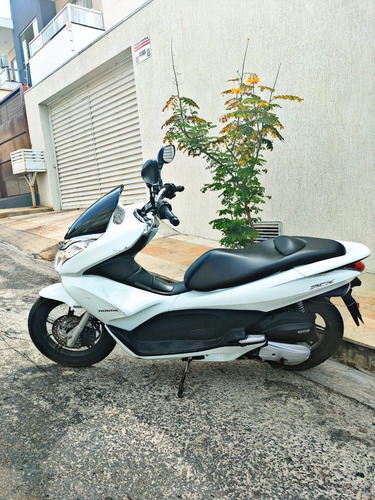 Imagem 4 de 5 de Honda Pcx