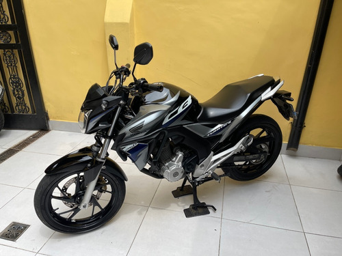 Imagem 5 de 12 de Honda Cb 25f Twister 2019 Repleta De Acessórios Troco !!