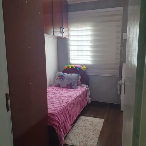 Casa Com 2 Quartos 2 Banheiros Garagem Pra 4 Carros