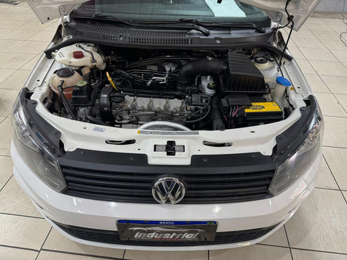 Volkswagen Voyage 1.6l Mb5